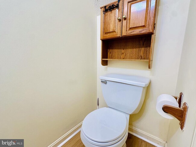 Building Photo - 6120 Gray Wolf Ct