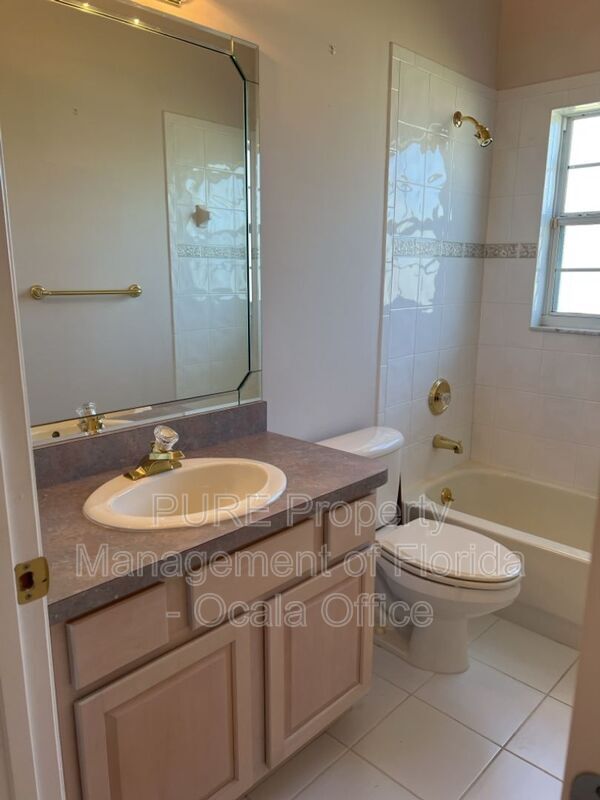 Building Photo - 5948 SW 89th St