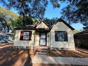 Building Photo - 1104 Minor St