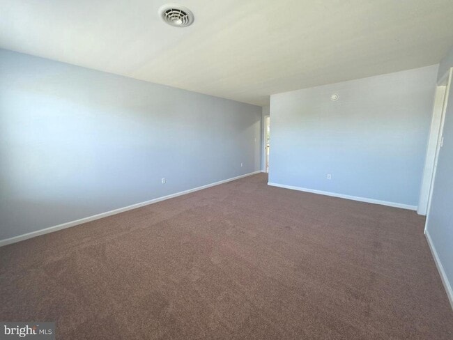 Building Photo - 109 Masters Ln