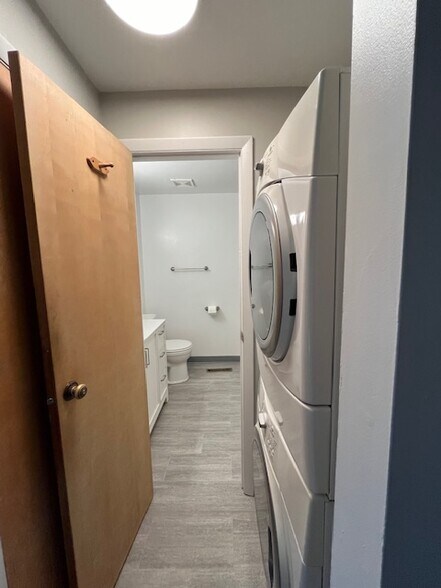 Laundry Area - 4800 Charles Rd