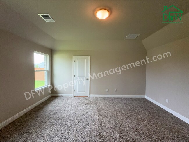 Building Photo - Modern 3-Bedroom Home with Open Layout & Large Backyard in Anna, TX