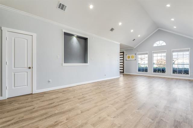 Building Photo - 2300 Janna Way