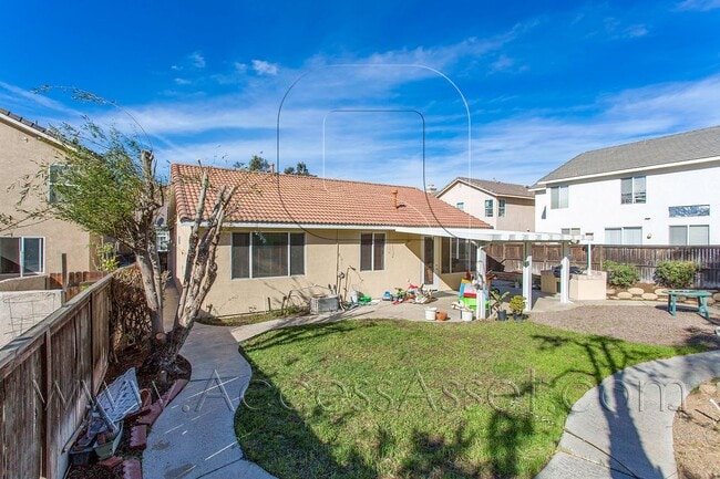 Building Photo - Single Story 3 Bedroom, 2 Bath Gem Home In Corona!