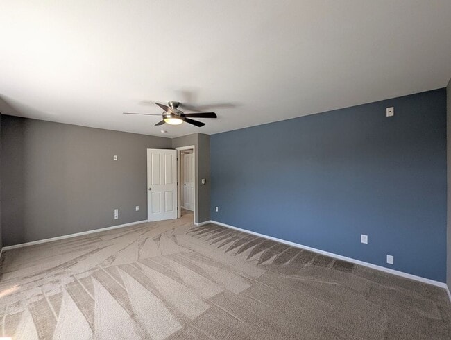Building Photo - 4Bd/2.5Ba Lake Stevens House