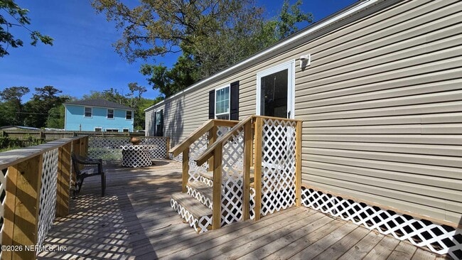 Building Photo - 1726 Bermuda Rd