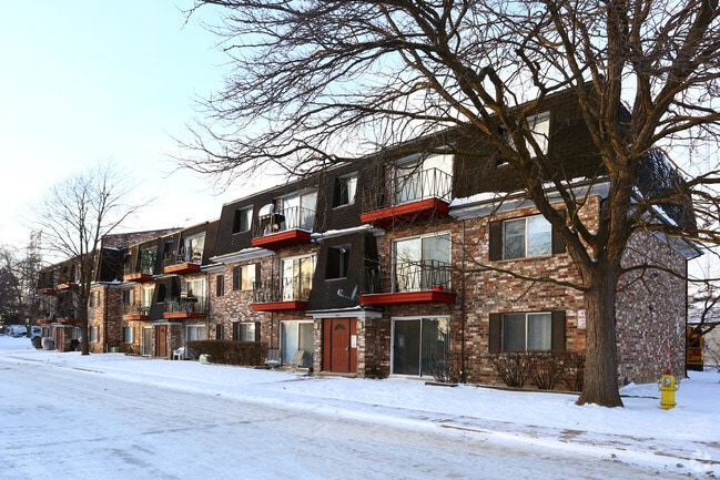 Primary Photo - Mansard Lane Apartments