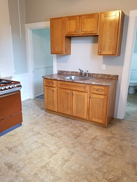 Building Photo - 24 Ruggles St