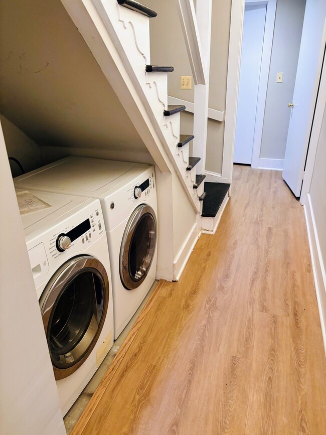 Building Photo - 1340 T St NW