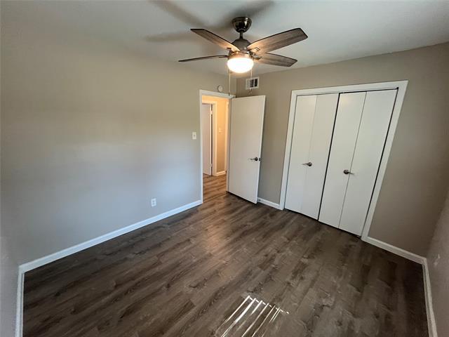 Building Photo - 936 Bluewood Dr