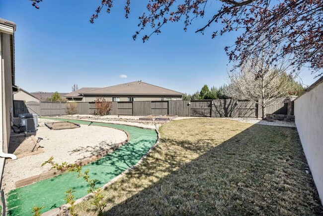 Building Photo - 6328 Windy Meadow Dr