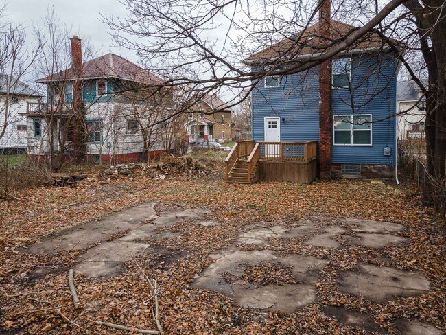 Building Photo - $1450 - Beautiful 3 bedroom home