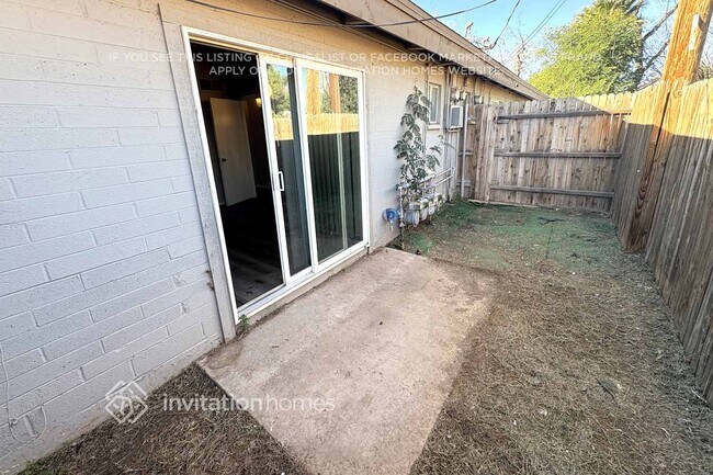 Building Photo - 6532 N 59th Dr