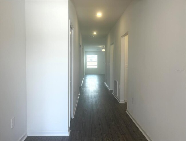 Building Photo - 1127 NW 47th Ct