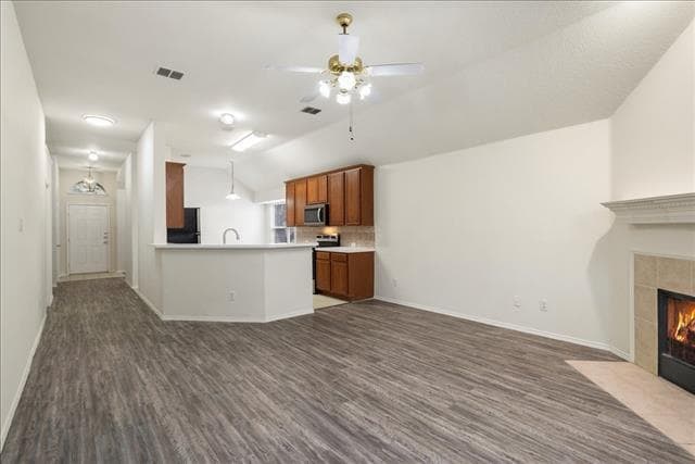 Building Photo - 7225 Chinquapin Dr