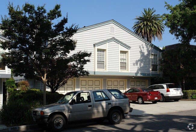 Primary Photo - 357 Virginia St