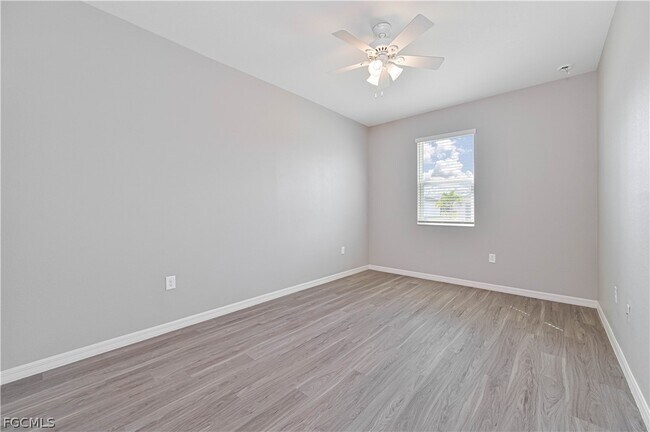 Building Photo - 17325 Coastal Ridge Dr