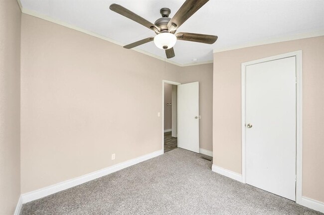 Building Photo - 524 Rd 5253