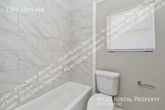 Building Photo - 1305 10th Ave