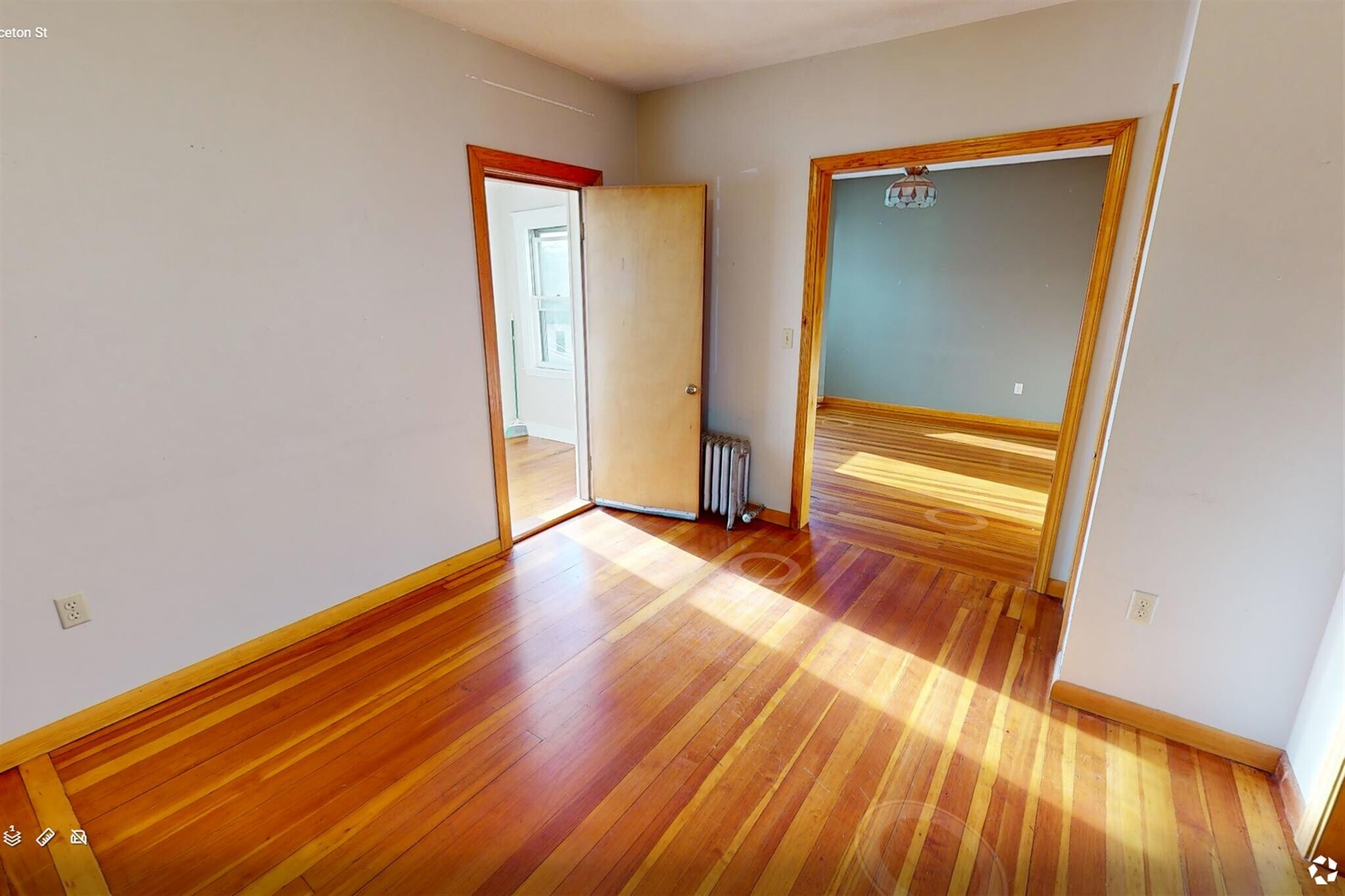 Building Photo - 27 Princeton St