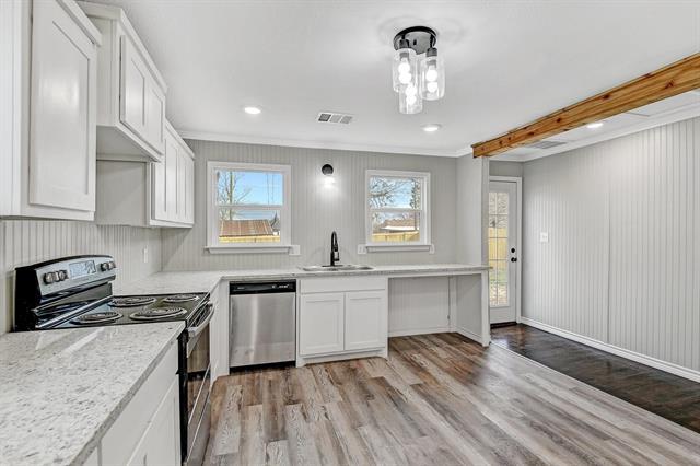 Building Photo - 513 E Washington St