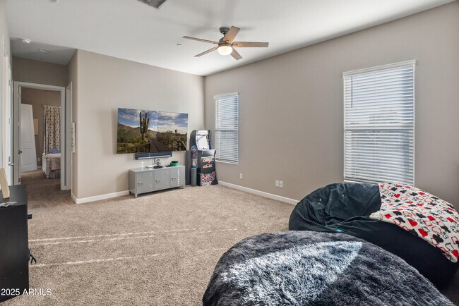 Building Photo - 3020 N 37th Pl