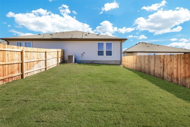 Building Photo - 324 Nespral Dr