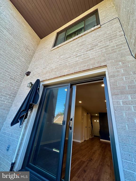 Building Photo - 3885 Steppes Ct