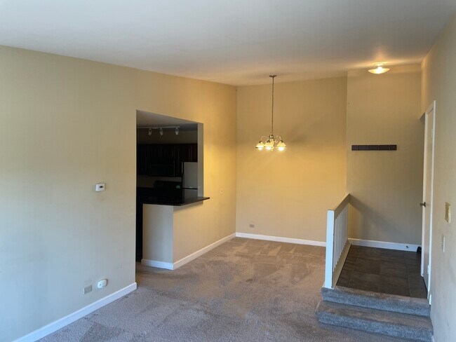 Building Photo - 1324 McDowell Rd