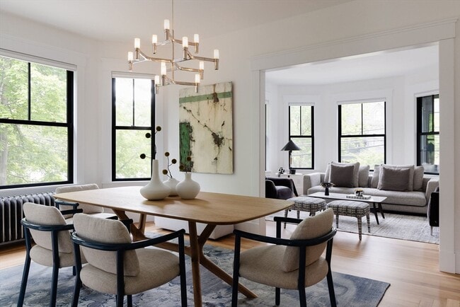 Building Photo - 21 Walnut St