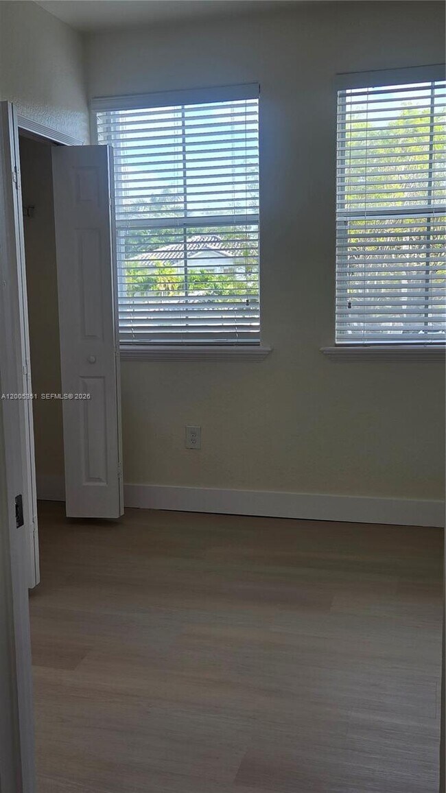 Building Photo - 5440 NW 107th Ave