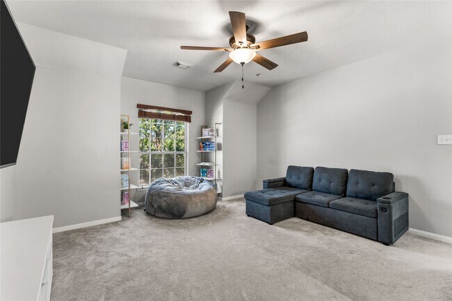 Building Photo - 7419 Chathan Glen Ln