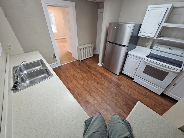 Building Photo - 173 Pearl St