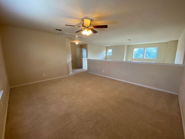 Building Photo - FALL INTO A NEW HOME WITH OUR MOVE-IN SPECIALS!