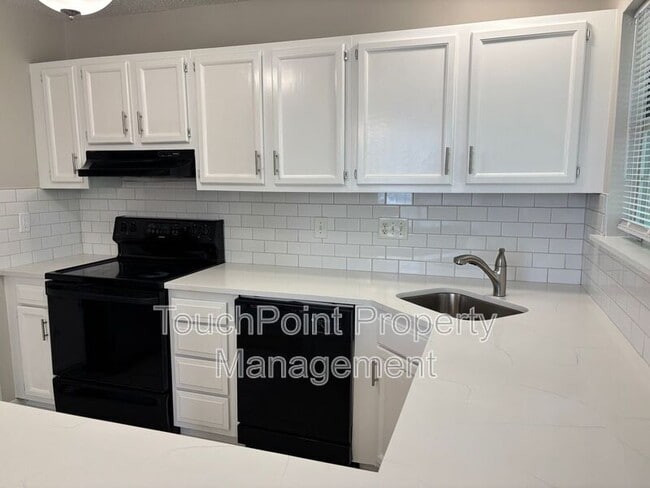 Building Photo - 3710 Burntwood Ct