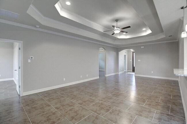 Building Photo - 7530 Sable Creek Dr