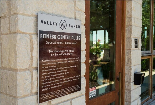 Building Photo - 9510 Ranch Lp