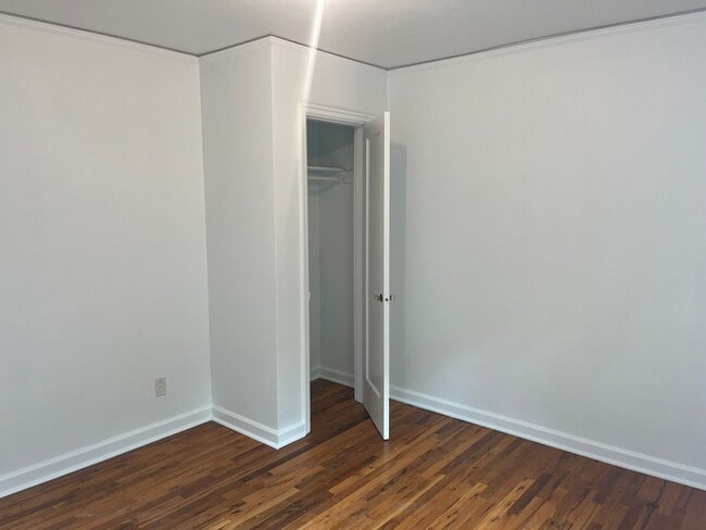 Building Photo - Charming N. Portland Apartment located in the Piedmont Neighborhood!