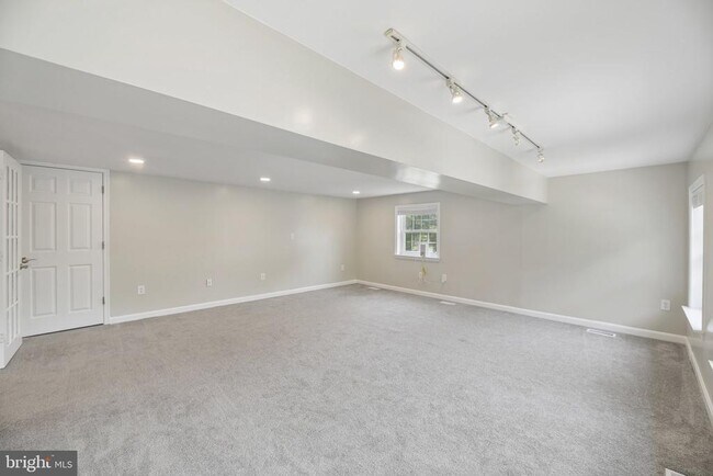 Building Photo - 713 Mimosa Cove Rd