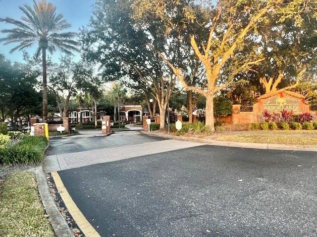 Building Photo - 424 Arbor Lakes Cir