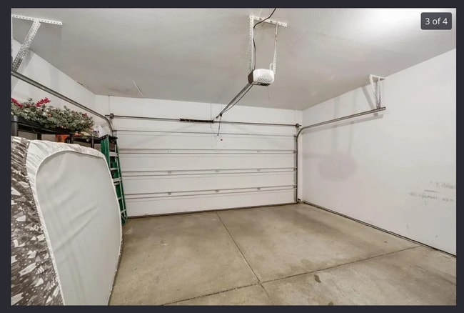 Building Photo - 1831 Marina Dr