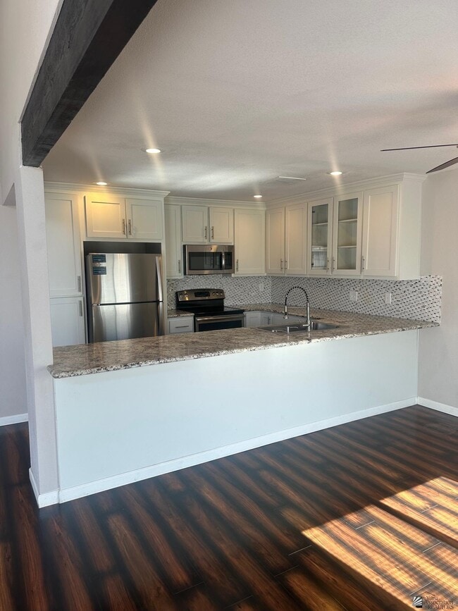 Building Photo - 10485 S Del Valle