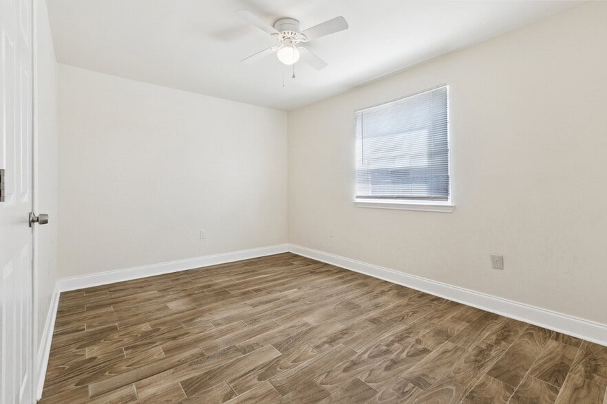 Building Photo - 1661 Jo Ann Pl