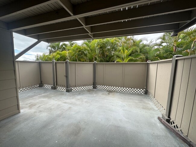 Building Photo - 45-995-995 Wailele Rd