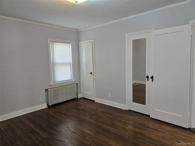 Building Photo - 123 Nugent St