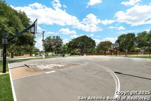 Building Photo - 6811 Karnes Leaf