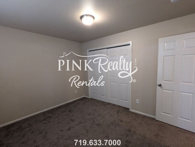 Building Photo - 6295 Laurel Grass Range Trail