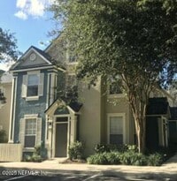 Building Photo - 13703 Richmond Park Dr N