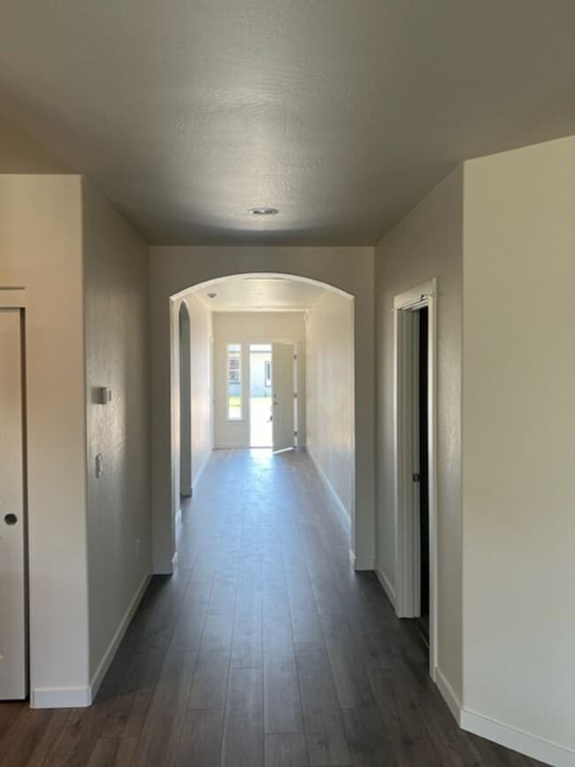 Building Photo - Newer Construction with Updates Through out