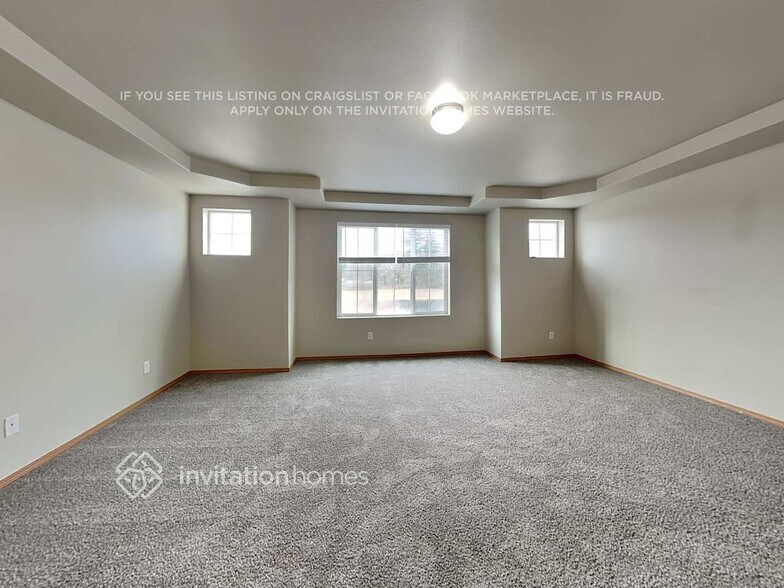 Building Photo - 17729 16th Ave E